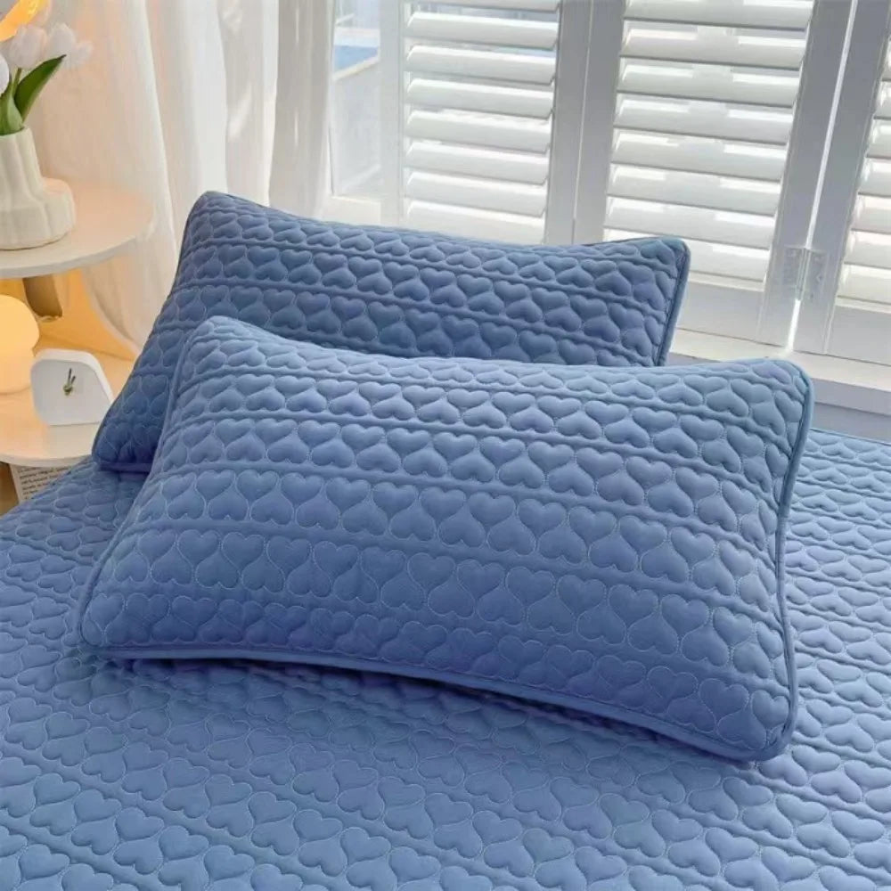 Waterproof Pillow Protector Cover – Anti-Mite Pillowcase