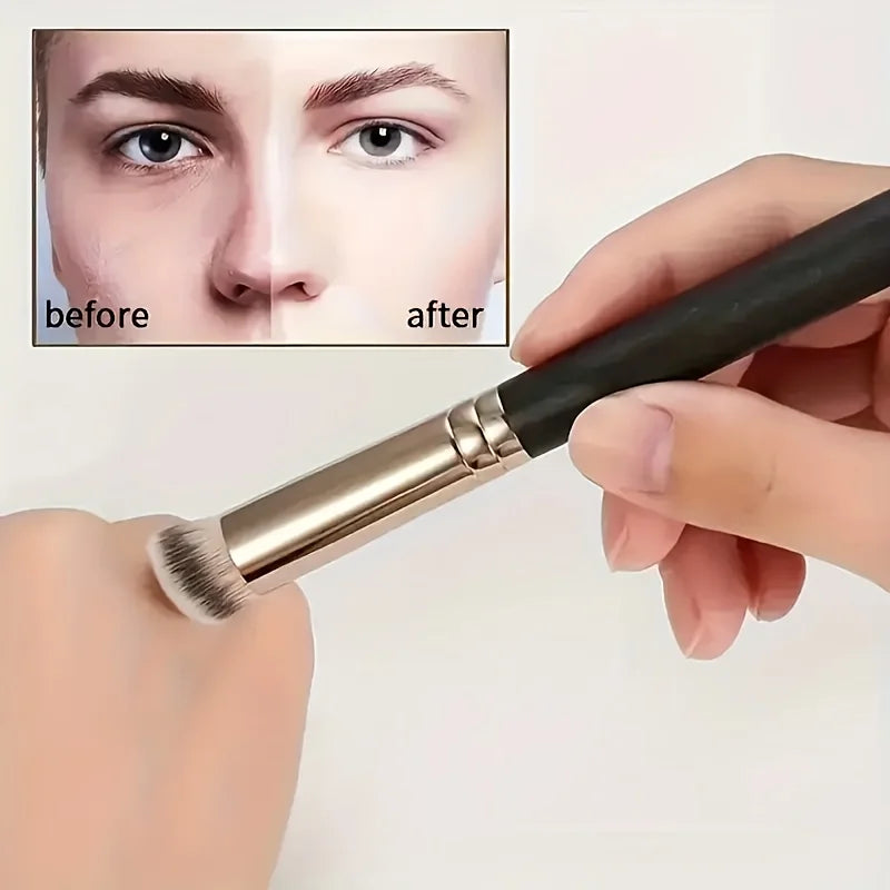 Kabuki Makeup Brush – Foundation, Contour & Blush