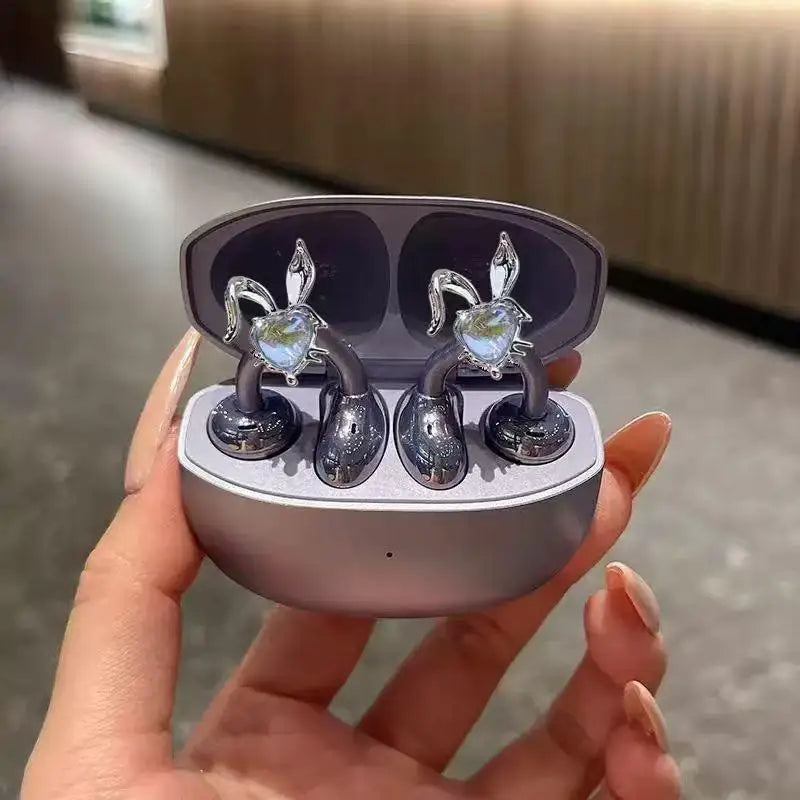 Rabbit Rhinestone Earbud Clip – Bluetooth Earphone Charm