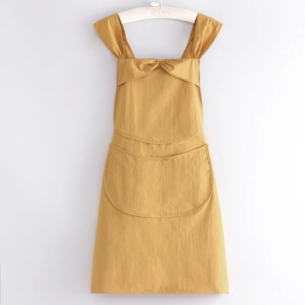 Women's Bow Strap Water-Resistant Kitchen Apron | Large Pockets