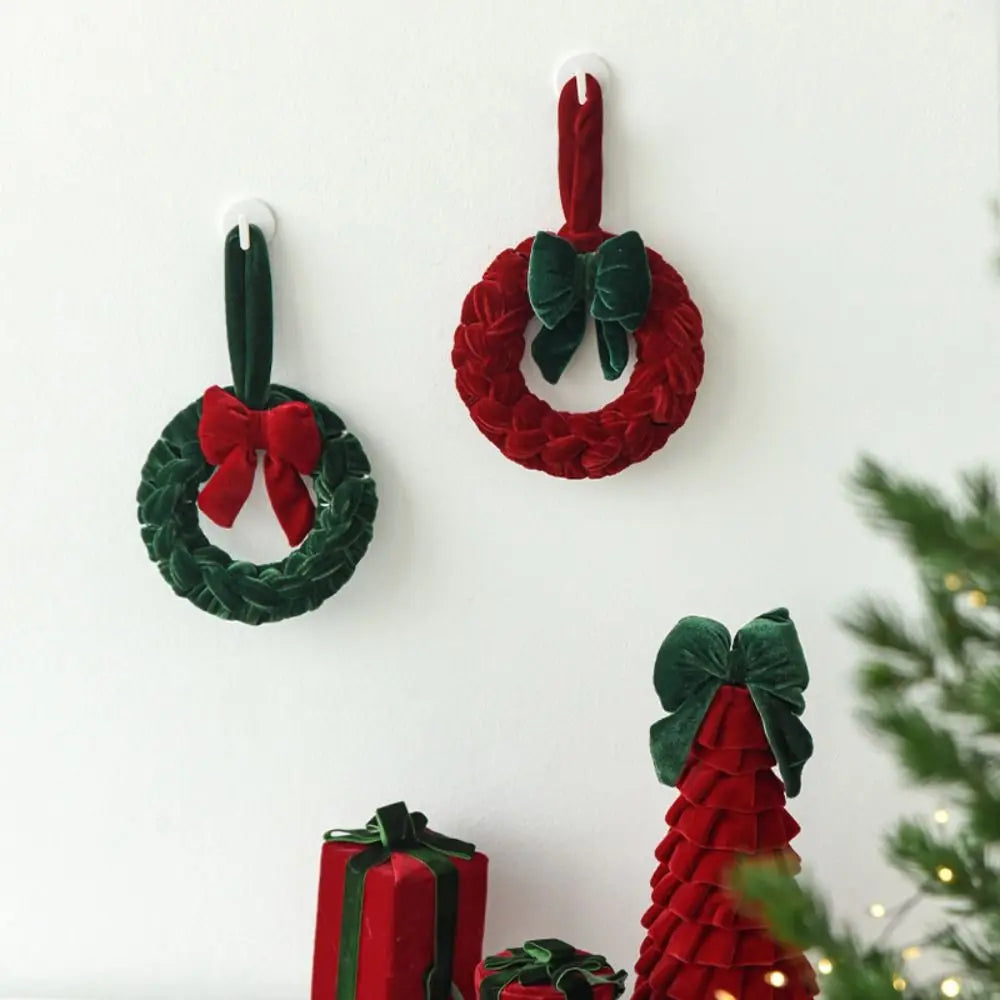 Velvet Wreath Ornament – Mini Hanging Garland Red & Green