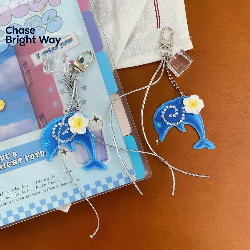Y2K Dolphin Keychain – Vintage Resin Bag Charm Pendant
