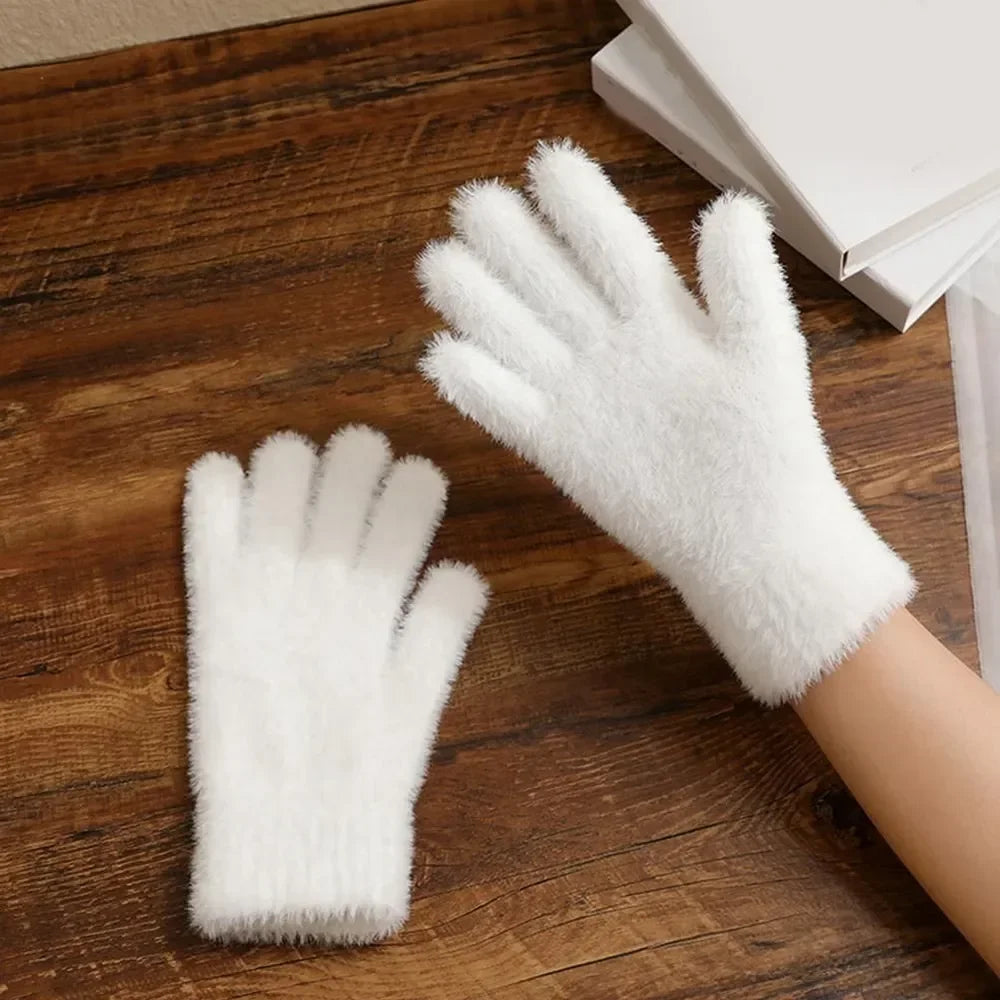 Women's Plush Faux Mink Winter Gloves – Unisex Outdoor Warmth