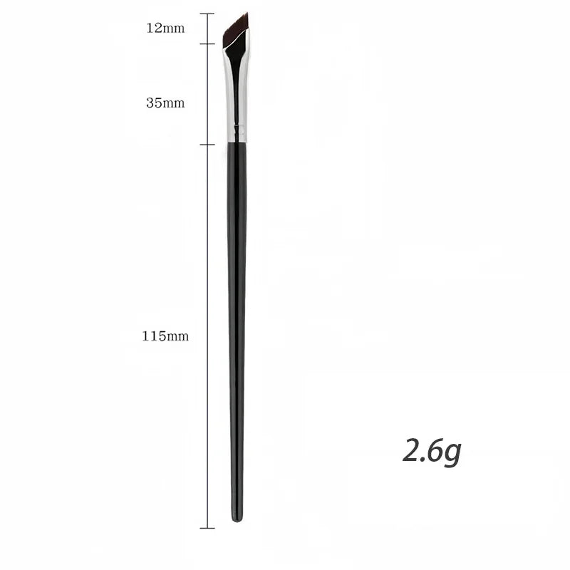 Ultra-Thin Angled Detail Brush – Eyeliner & Eyebrow Precision