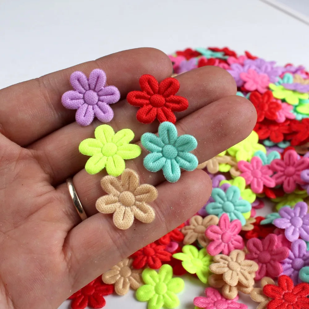 100pcs 2cm Felt Five-Petal Flower Stickers – DIY Craft Pack