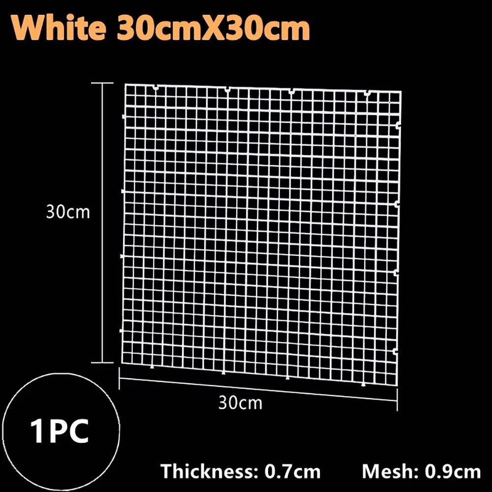 Plastic Isolation Grid Board 30x30cm – Aquarium Divider Net