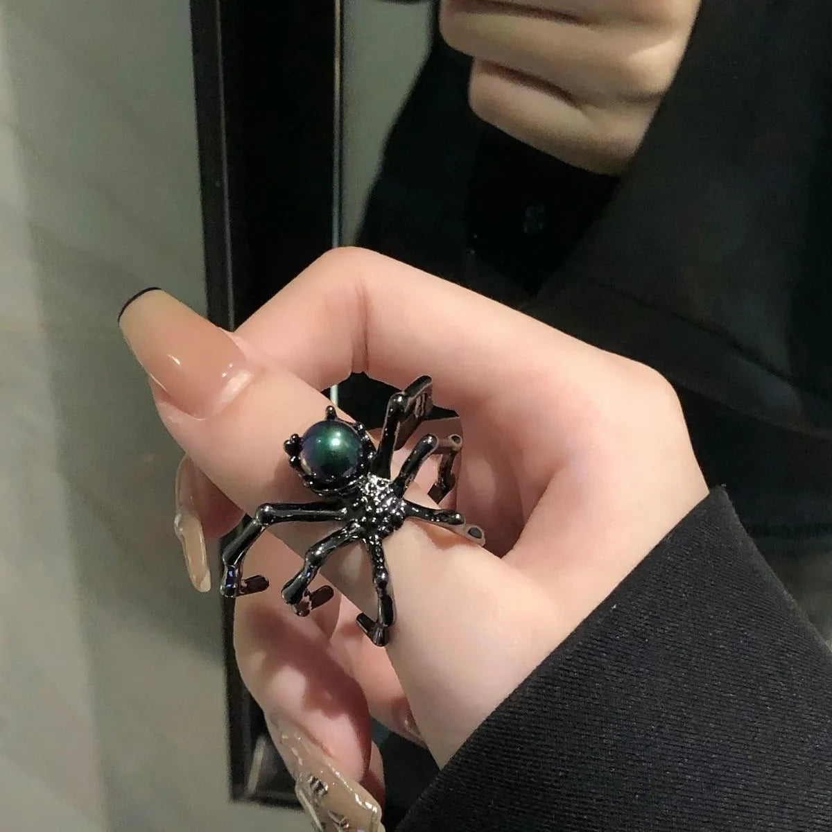 Spider Fashion Ring for Women – Punk Zinc Alloy Statement Jewelry