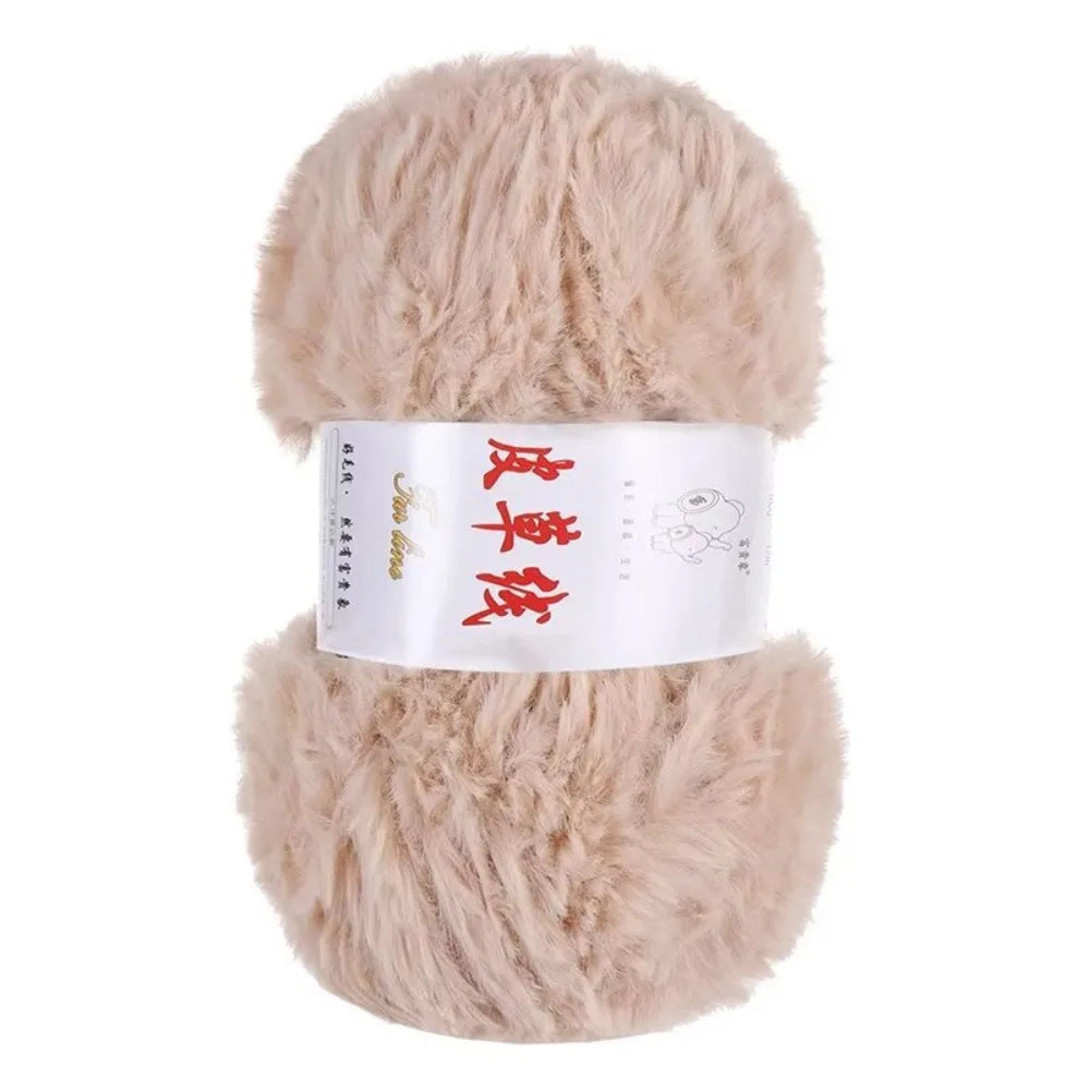 100g Faux Fur Yarn – Fluffy Chunky Anti-Pilling Knitting Yarn