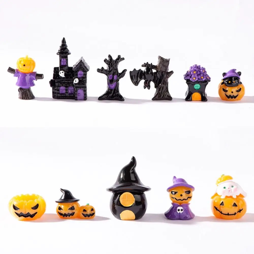 Mini Halloween Resin Figurines – Skull Pumpkin Castle Ornaments