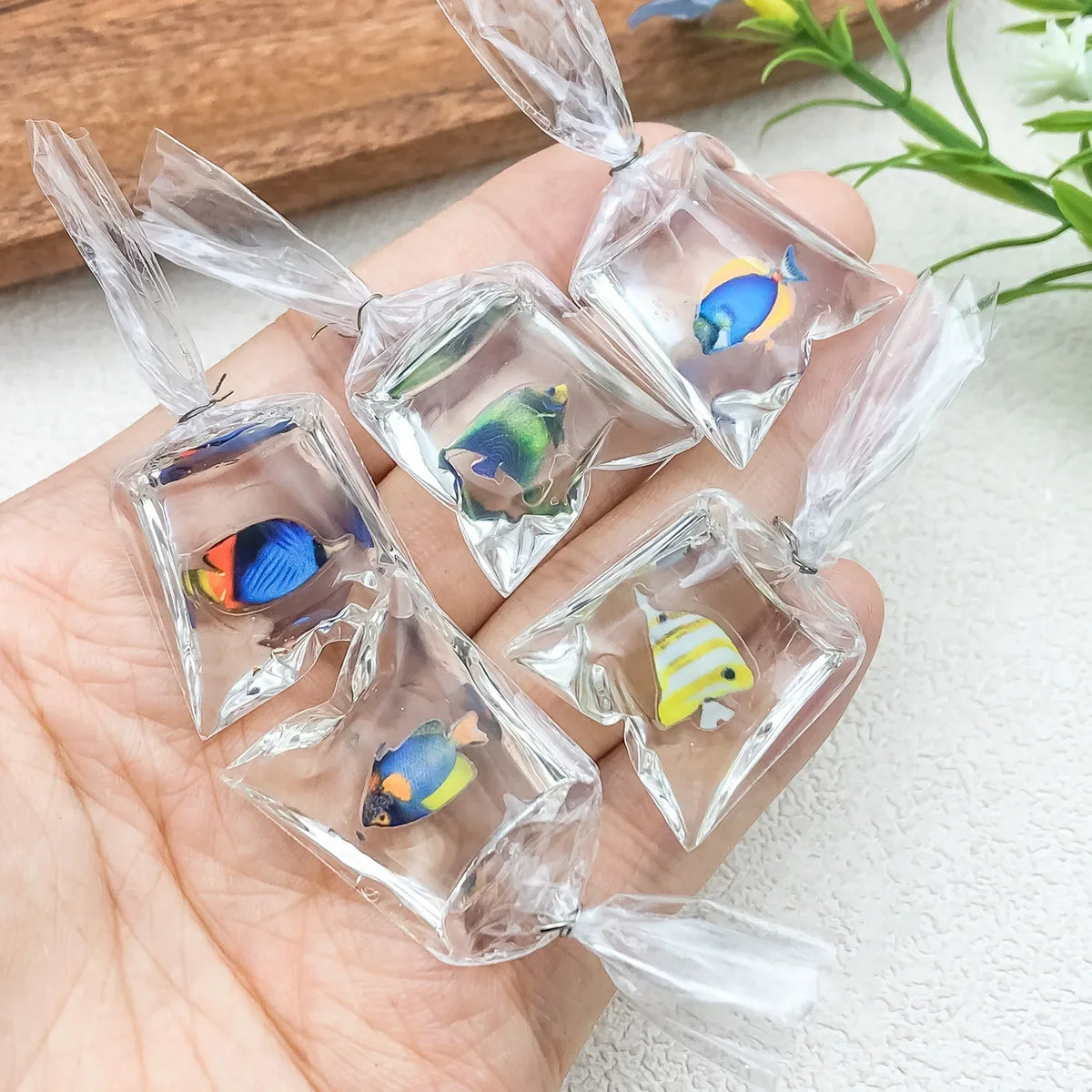 Transparent Resin Clownfish Charms – 8 Colors DIY Jewelry