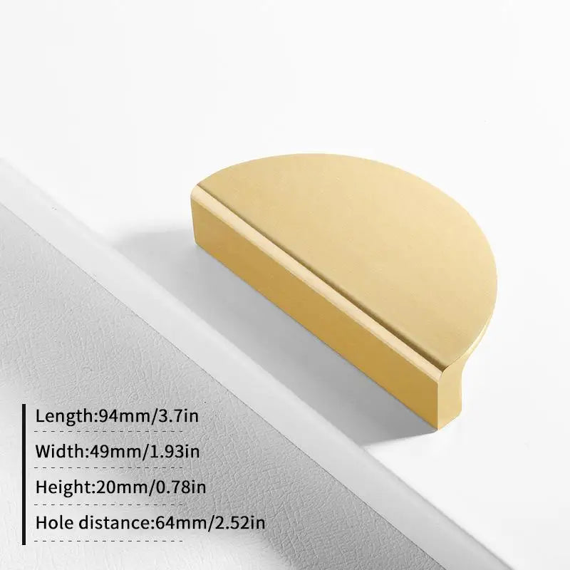 Gold Plastic Charger Plates – Wedding & Dinner Party Décor