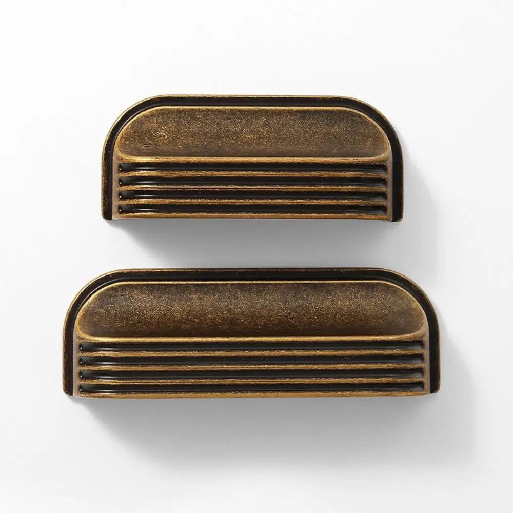 Zinc Alloy Hammered Cabinet Pulls – Antique Brass & Gold