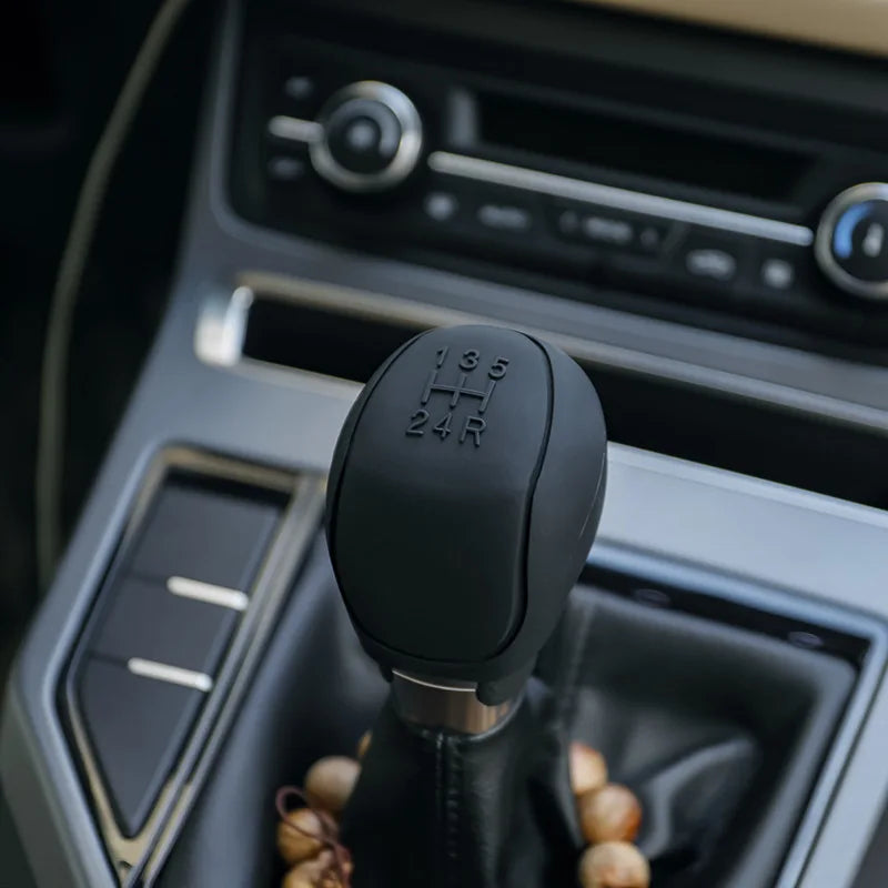 Silicone Gear Shift Knob Cover – Non-Slip 5/6-Speed Manual