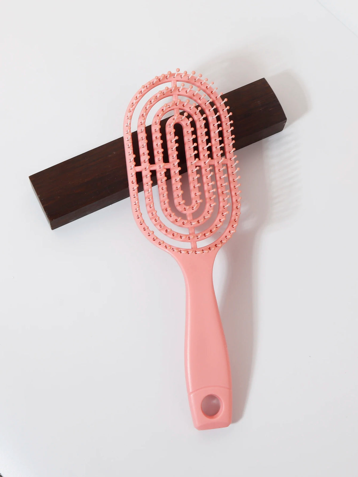 Oval Massage Comb – Elastic Loop Scalp Brush for Hair & Wigs