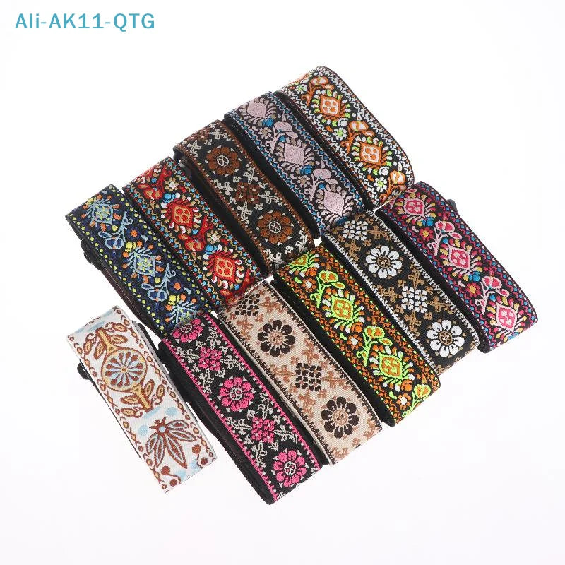 Embroidered Guitar Strap – Adjustable PU Leather & Cotton