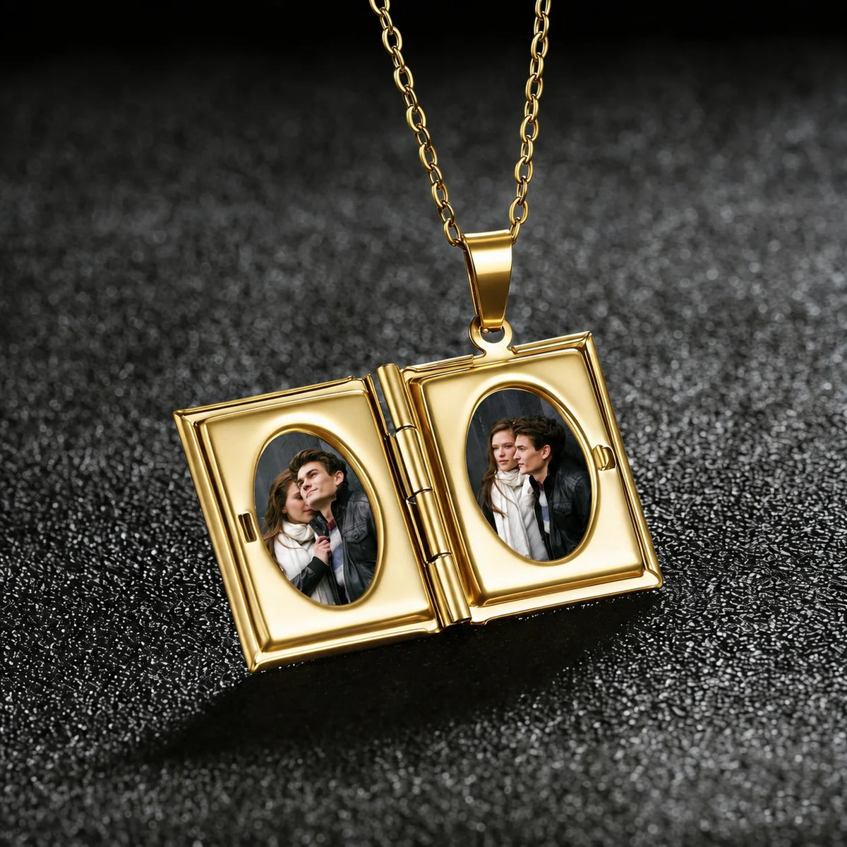 Personalized Photo Locket Necklace | Custom Heart Pendant