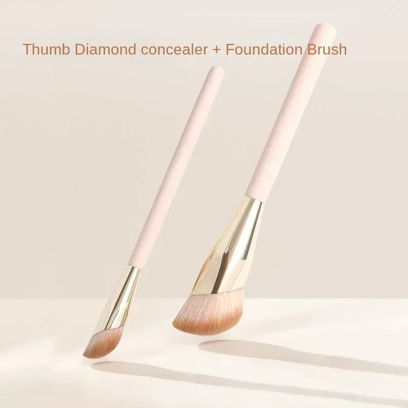 Oblique Head Foundation & Concealer Brush – Face Makeup Tool