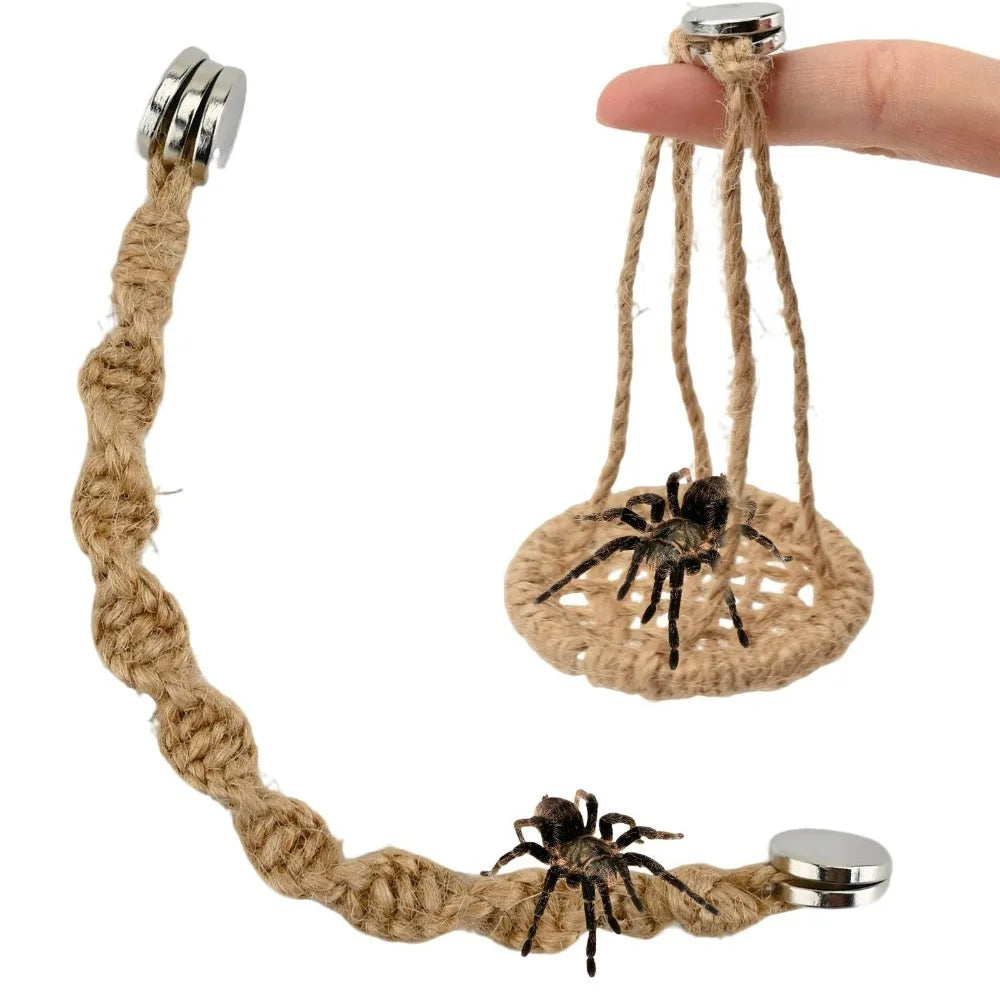 Jumping Spider Rope Bridge – Magnetic Cotton Climbing Decor