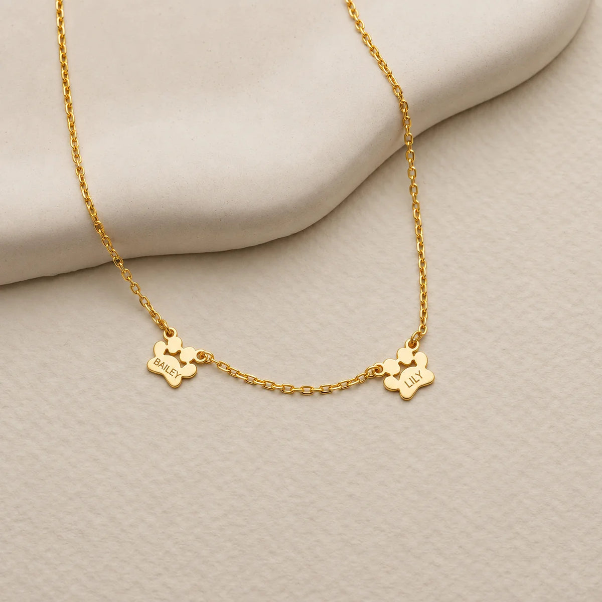 Personalized Paw Print Necklace – Custom Engraved Pet Name