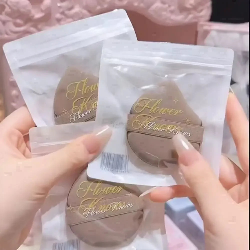 Flower Knows Mini Finger Powder Puff – Air Cushion Makeup Tool
