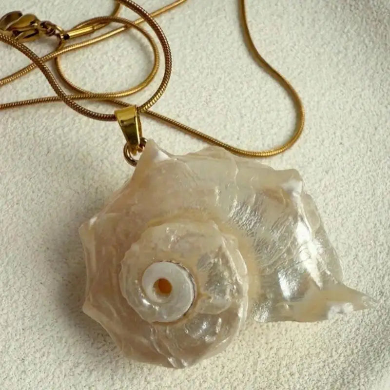 Bohemian Conch Pendant Necklace – Faux Pearl Beaded Choker
