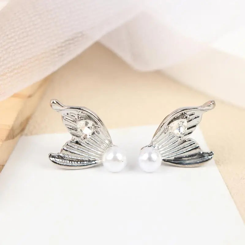 Butterfly Rhinestone Clip-On Earbud Charms | DIY Earphone Decor