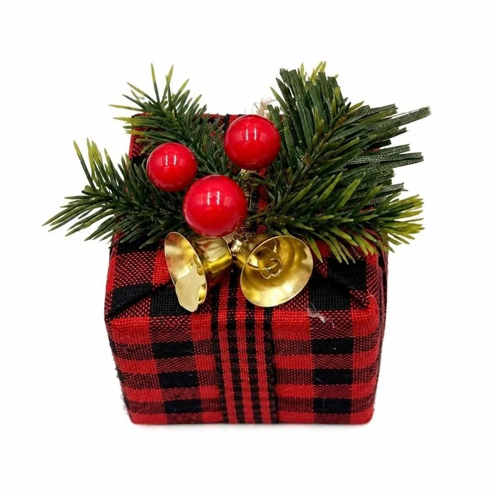 Mini Plaid Christmas Gift Box Ornament – Pine Berry Hanging