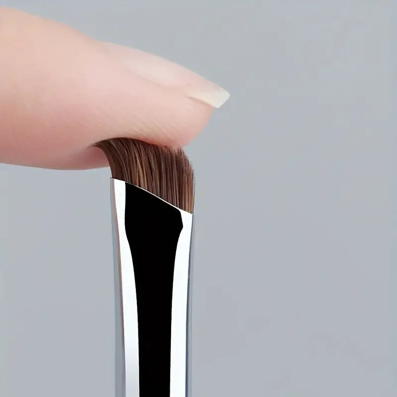 Scalpel Eyeliner & Eyebrow Brushes – Ultra-Fine Angle Tip