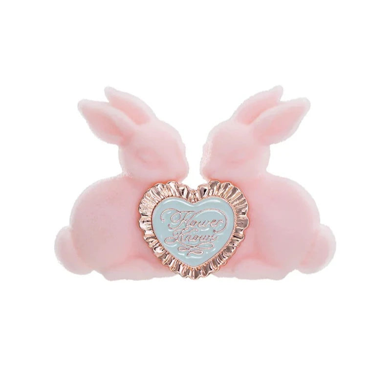 Flower Knows Bunny Garden Blush Brush – Wool Highlighter Tool