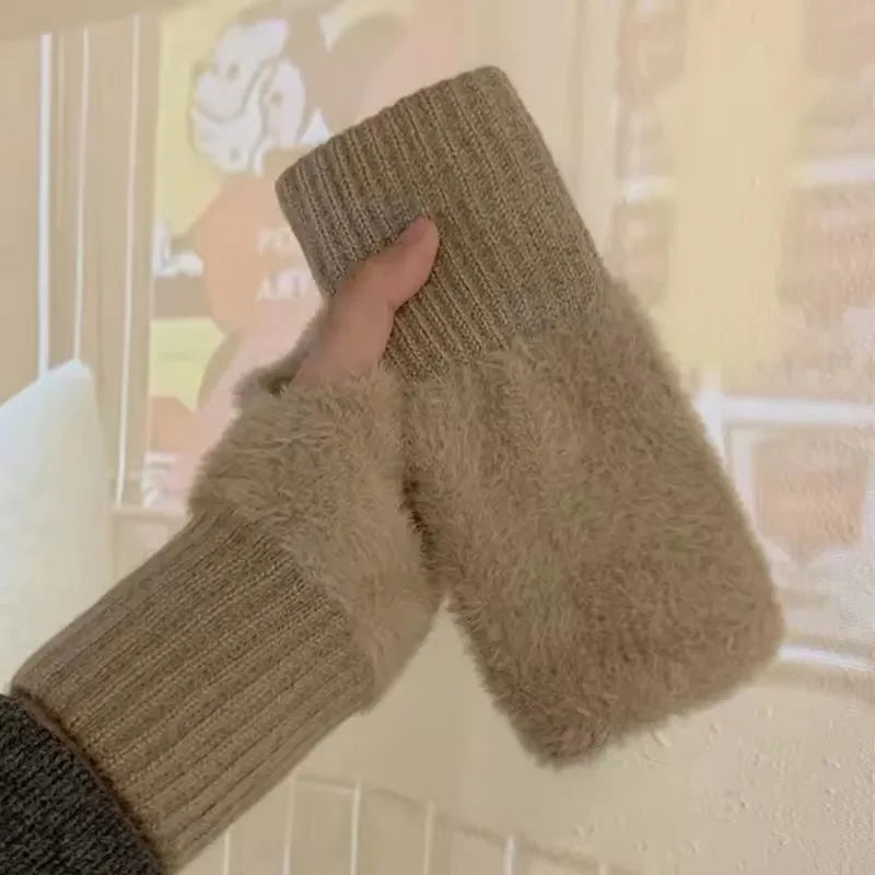 Women's Plush Fingerless Gloves – Warm Half-Finger Wrist Mittens